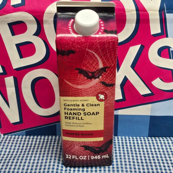 BBW Vampire Blood Gentle & Clean Foaming Hand Soap Refill 32 oz. - Picture 1 of 2
